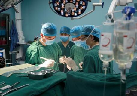 一台“天坛标准”的神经外科手术--大众健康之窗-大众健康之窗中国人的健康之窗!
