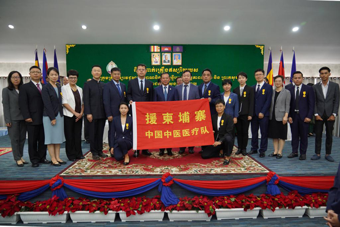 1766835810807098.jpg 20251227d8ef8d017ae24abcbf1778edee50989d_20251227323610a0225c43fd976651b1533a6b8e.jpg